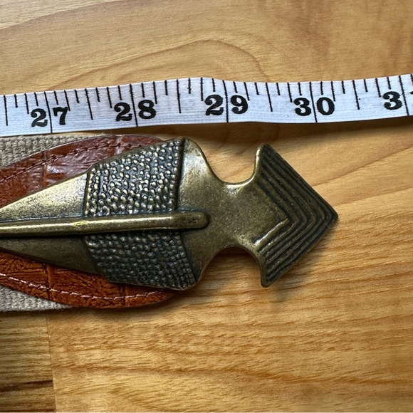 Vintage Arrow Brass Women's Belt Large Elastic Tan Western Elegance Stretch - Picture 6 of 6